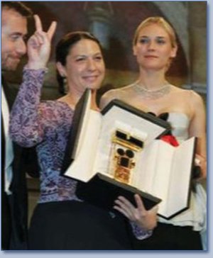 Israeli director Keren Yedaya winner of Golden Camera of Cannes dedicates her award to Palestinians