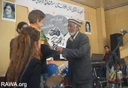 Award to Mir Ghulam Nabi for his courage to save historical riches from Kabul Museum from Taliban